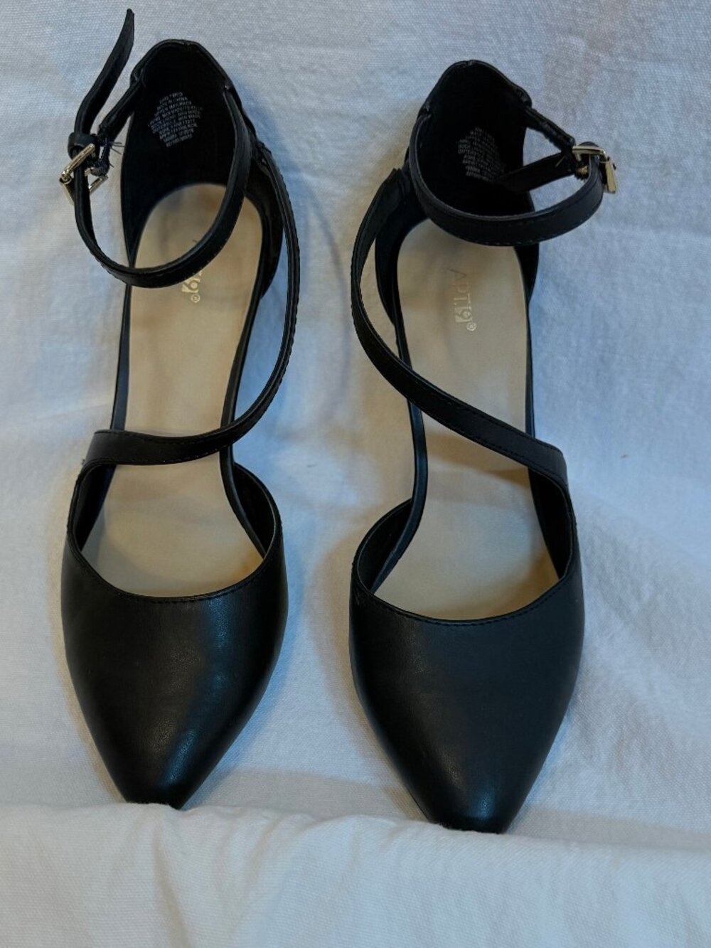 Apt. 9, Size 7.5 Black Strappy 3" High Heel Closed Toe Dress Shoe